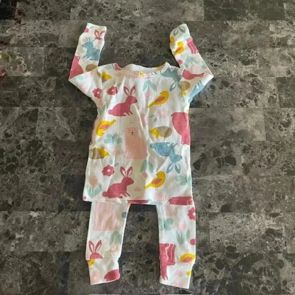 Carter's 2-piece pajama set for girls Size 12 months animal print